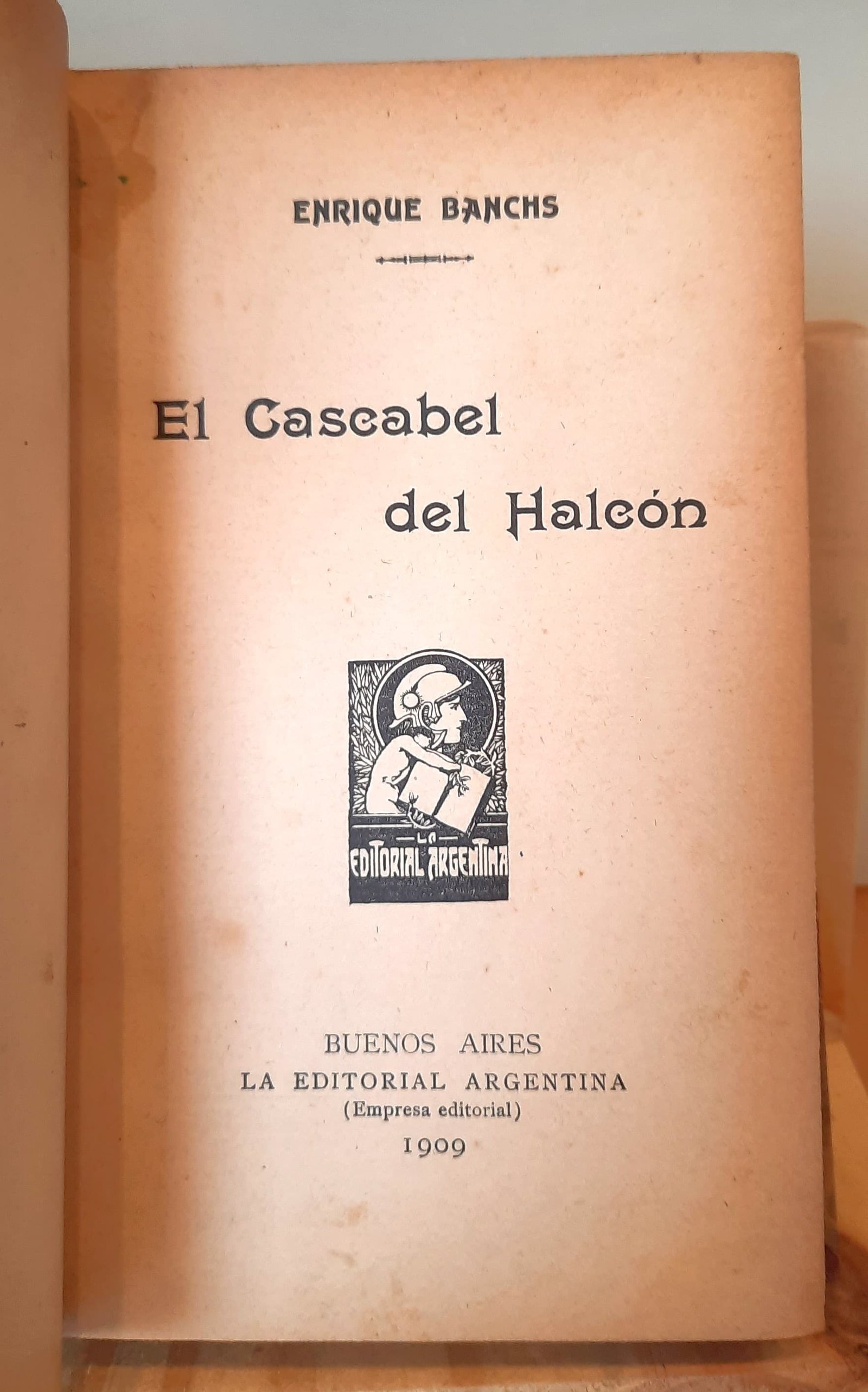 Portada de El cascabel del halcón